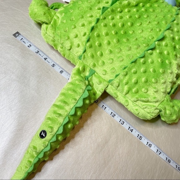 Zoobie Pets Kojo the Croc pillow, plush and blanket - Picture 10 of 10